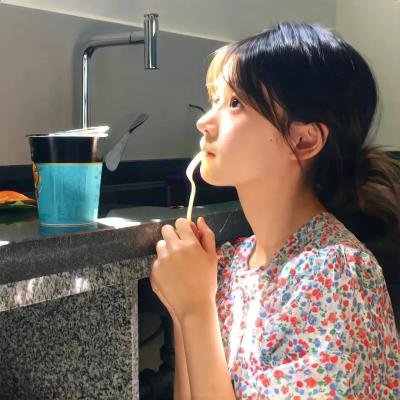 天使与我同桌